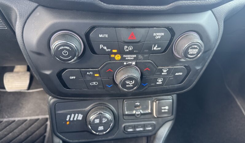 
								JEEP Renegade MY22 1.3 Turbo T4 190cv PHEV 4XE AT6 LIMITED full									
