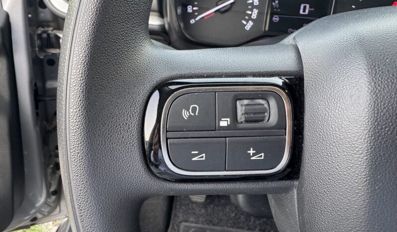
								CITROEN C3 1.2cc 83cv 5P SHINE full									