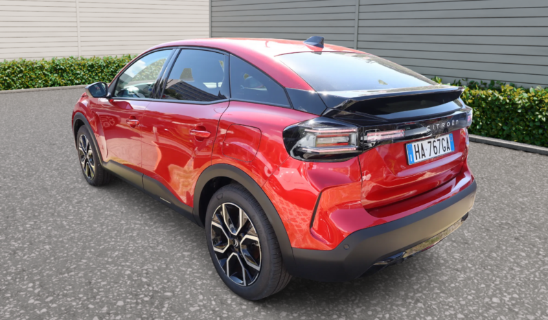 
								CITROEN C4 1.2cc Hybrid 145cv e-dcs6 Max full									