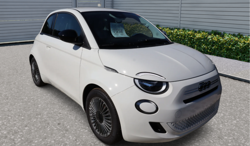 
								FIAT NUOVA 500 1.0cc 65cv Hybrid ICON full									