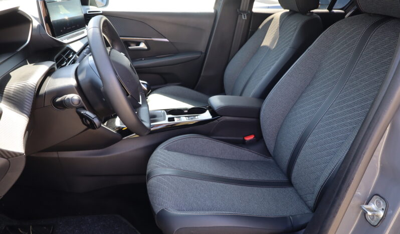 
								PEUGEOT 208 1.2cc PureTech 100cv S&S Allure full									