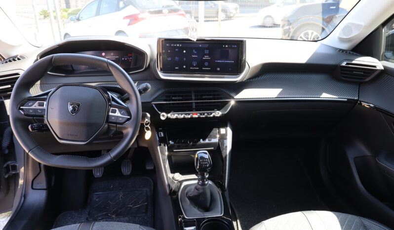 
								PEUGEOT 208 1.2cc PureTech 100cv S&S Allure full									