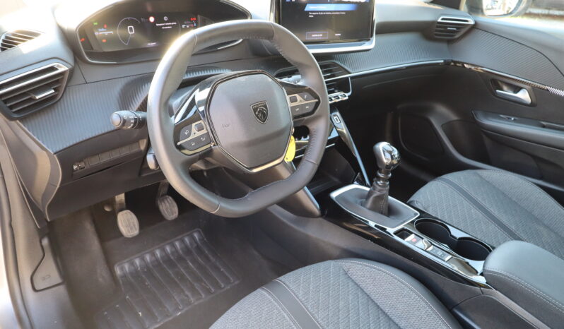 
								PEUGEOT 208 1.2cc PureTech 100cv S&S Allure full									