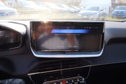 
										PEUGEOT 208 1.2cc PureTech 100cv S&S Allure full									