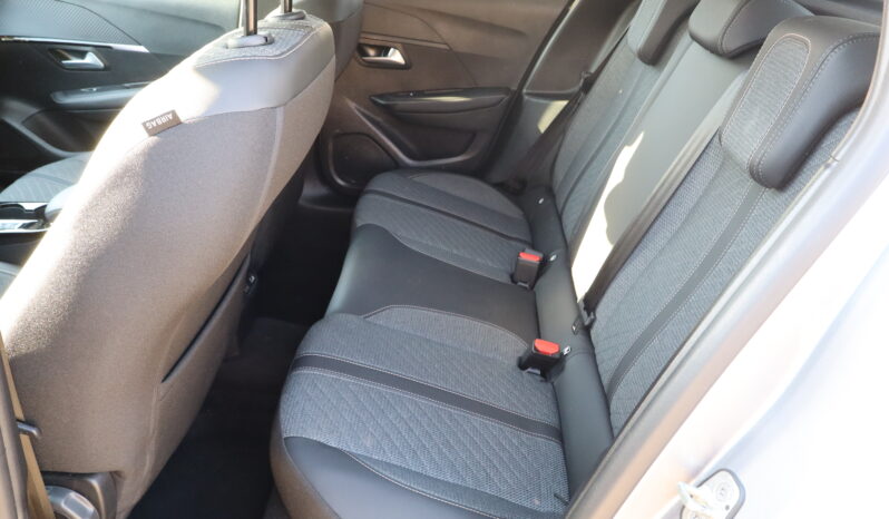 
								PEUGEOT 208 1.2cc PureTech 100cv S&S Allure full									