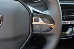 
										PEUGEOT 208 1.2cc PureTech 100cv S&S Allure full									