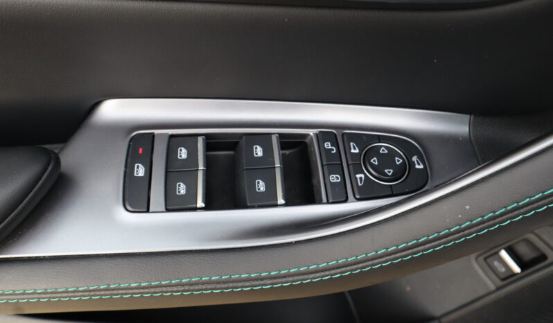 
								BYD Seal U DM-i 1.5cc PHEV 98cv Boost 2wd full									