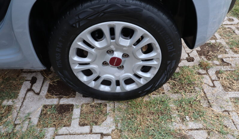 
								FIAT Panda 1.0cc Firefly 70cv s&s Hybrid 5 Posti full									