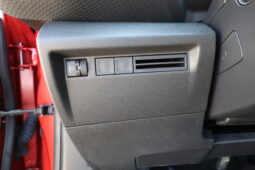
										CITROEN C4 1.2cc Hybrid 145cv e-dcs6 Max full									
