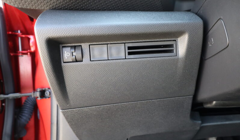 
								CITROEN C4 1.2cc Hybrid 145cv e-dcs6 Max full									