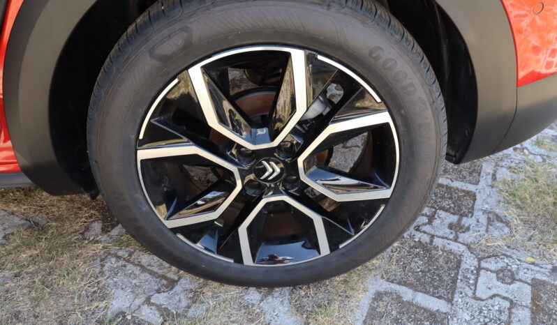 
								CITROEN C4 1.2cc Hybrid 145cv e-dcs6 Max full									