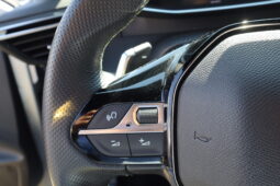 
										PEUGEOT 208 1.2cc Hybrid 136cv E-DCS6 GT full									