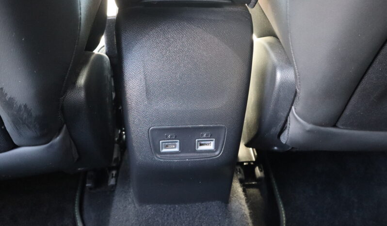 
								PEUGEOT 208 1.2cc Hybrid 136cv E-DCS6 GT full									