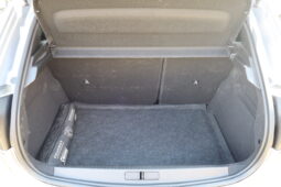 
										PEUGEOT 208 1.2cc Hybrid 136cv E-DCS6 GT full									