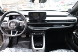 
										JEEP Avenger 1.2cc MHEV 110cv E-Hybrid DCT Summit full									