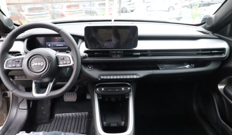 
								JEEP Avenger 1.2cc MHEV 110cv E-Hybrid DCT Summit full									
