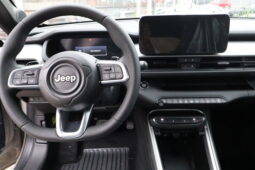 
										JEEP Avenger 1.2cc MHEV 110cv E-Hybrid DCT Summit full									