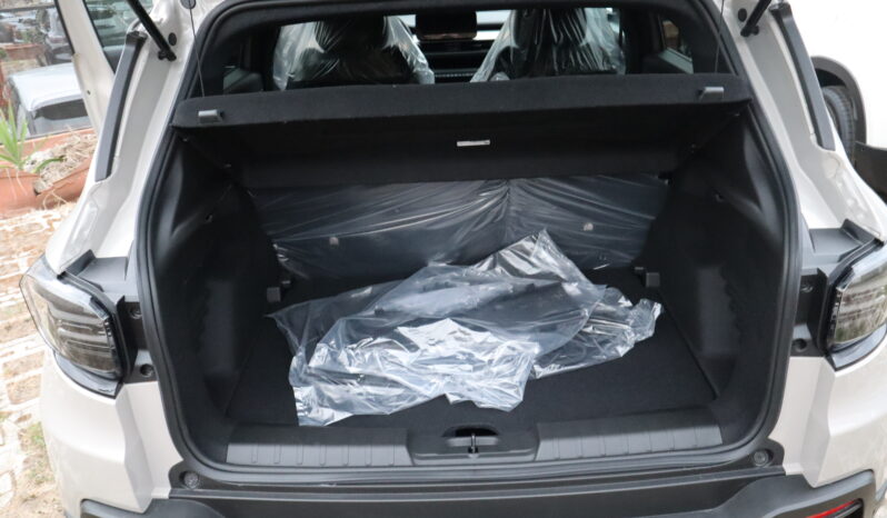 
								JEEP Avenger 1.2cc MHEV 110cv E-Hybrid DCT Summit full									
