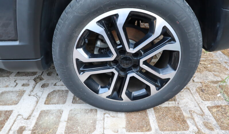 
								JEEP Compass 1.6cc Diesel 130cv Mt Fwd Limited full									
