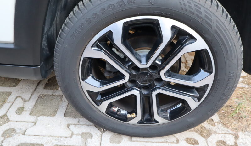
								JEEP Compass 1.6cc Diesel 130cv Mt Fwd Limited full									