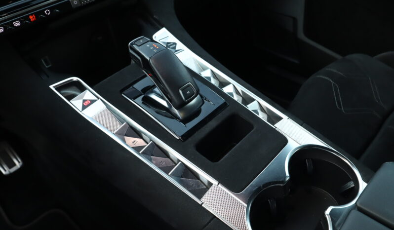
								DS DS7 1.5cc BlueHDi 130cv Auto. PERFORMANCE LINE + full									