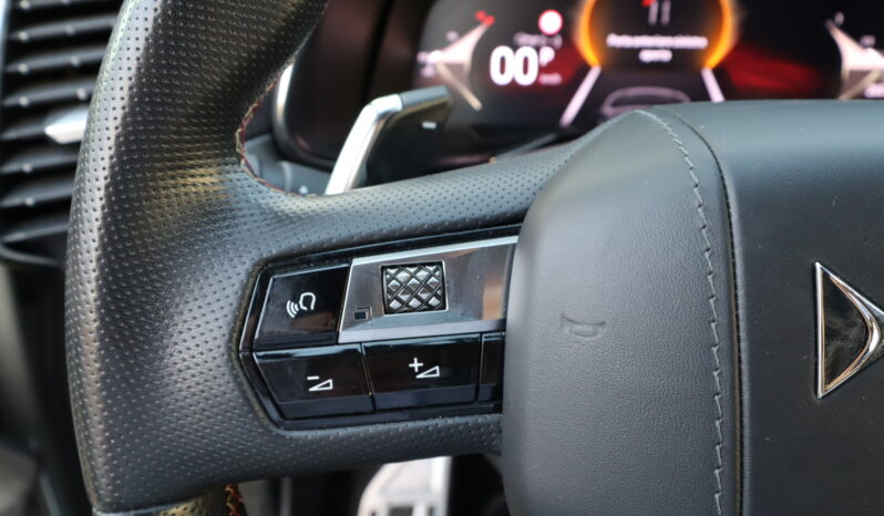 
								DS DS7 1.5cc BlueHDi 130cv Auto. PERFORMANCE LINE + full									