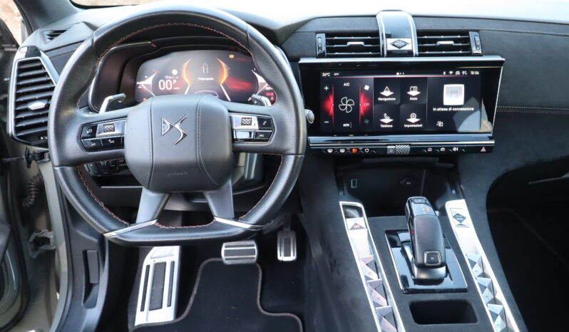 
								DS DS7 1.5cc BlueHDi 130cv Auto. PERFORMANCE LINE + full									