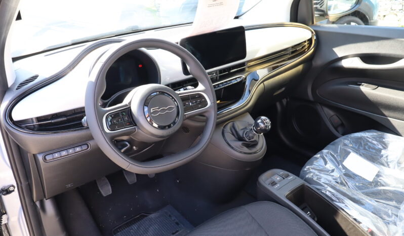 
								FIAT NUOVA 500 1.0cc 65cv Hybrid ICON + Pack Style full									