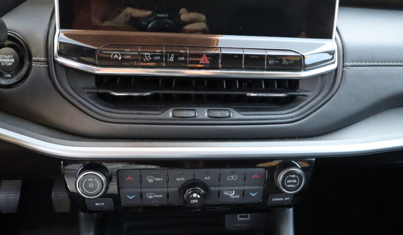 
								JEEP Compass 1.6cc Diesel 130cv Mt Fwd Limited full									