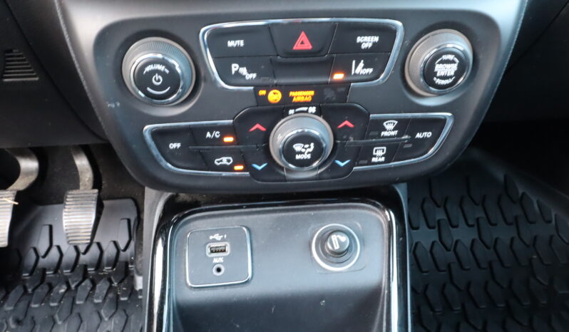 
								JEEP Compass 1.6cc Diesel 130cv Mt Fwd Limited full									