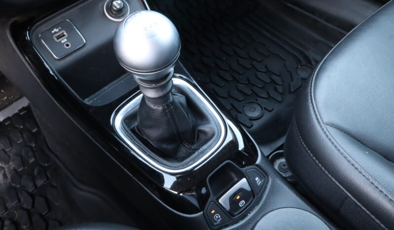 
								JEEP Compass 1.6cc Diesel 130cv Mt Fwd Limited full									