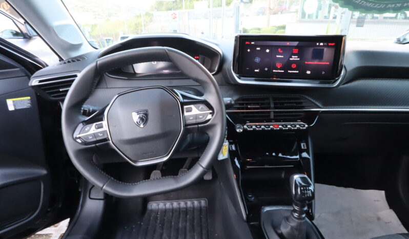 
								PEUGEOT 208 1.2cc PureTech 100cv S&S Allure full									