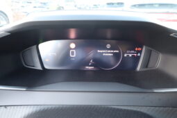 
										PEUGEOT 2008 1.2cc PureTech 100cv S&S ALLURE full									
