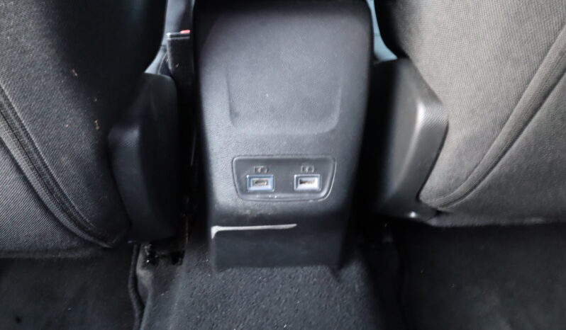 
								PEUGEOT 2008 1.2cc PureTech 100cv S&S ALLURE full									