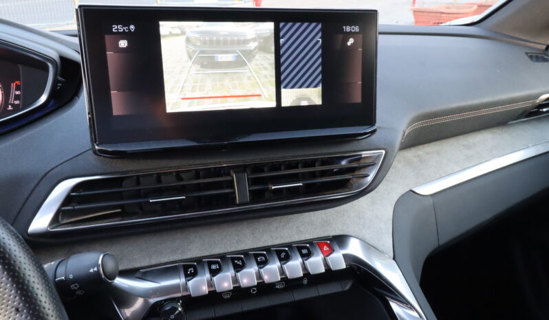 
								PEUGEOT 3008 1.2cc PURETECH 130cv S&S GT full									