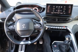 
										PEUGEOT 3008 1.2cc PURETECH 130cv S&S GT full									