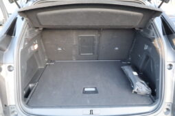 
										PEUGEOT 3008 1.2cc PURETECH 130cv S&S GT full									