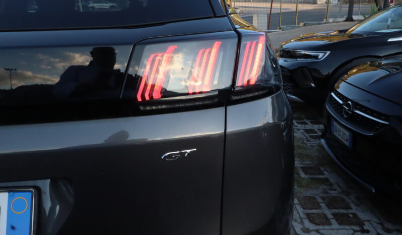 
								PEUGEOT 3008 1.2cc PURETECH 130cv S&S GT full									