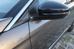 
										PEUGEOT 3008 1.2cc PURETECH 130cv S&S GT full									