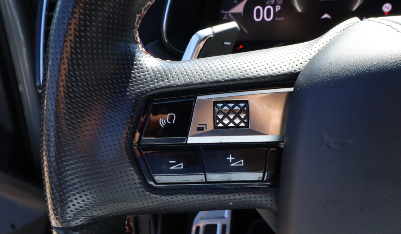 
								DS DS7 1.5cc BlueHDi 130cv Auto. PERFORMANCE LINE + full									