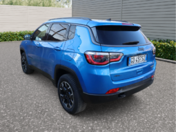 
										Jeep Compass 1.3cc Turbo T4 240cv PHEV 4XE AT6 Trailhawk full									