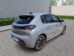 
										PEUGEOT 208 1.2cc PureTech 100cv S&S Allure full									