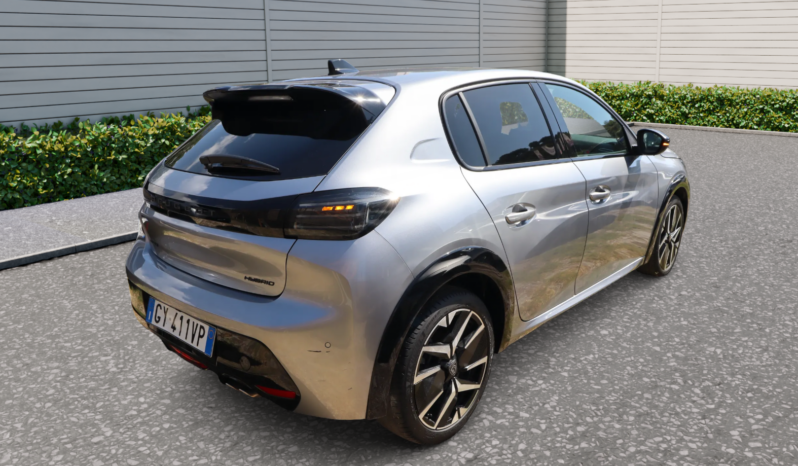 
								PEUGEOT 208 1.2cc Hybrid 136cv E-DCS6 GT full									