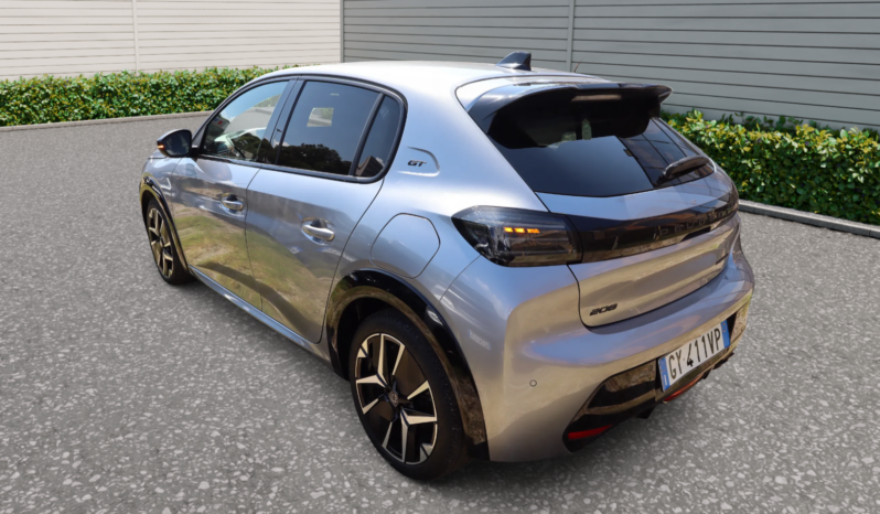 
								PEUGEOT 208 1.2cc Hybrid 136cv E-DCS6 GT full									