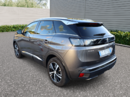 
										PEUGEOT 3008 1.2cc PURETECH 130cv S&S GT full									