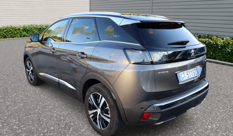 
								PEUGEOT 3008 1.2cc PURETECH 130cv S&S GT full									