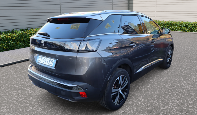 
								PEUGEOT 3008 1.2cc PURETECH 130cv S&S GT full									