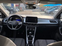 
										Volkswagen T-Roc 1.0cc TSI 110cv Life full									