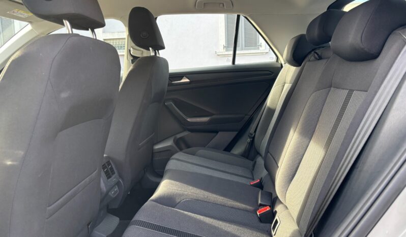 
								Volkswagen T-Roc 1.0cc TSI 110cv Life full									