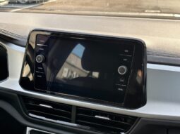 
										Volkswagen T-Roc 1.0cc TSI 110cv Life full									